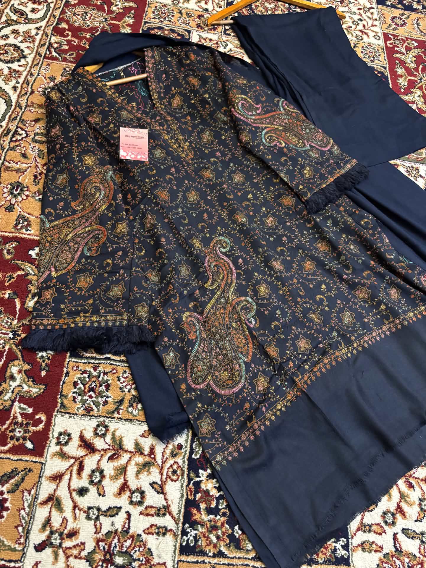 Sozni blue